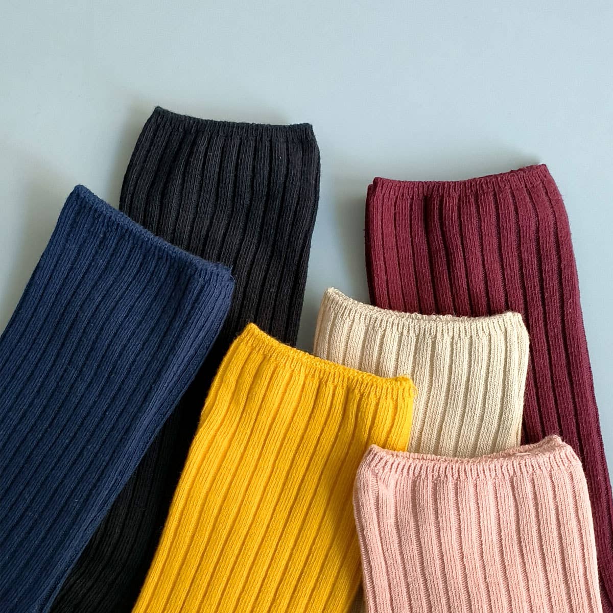 Solid Color Vertical Stripes Cotton Crew Socks_CWMS074
