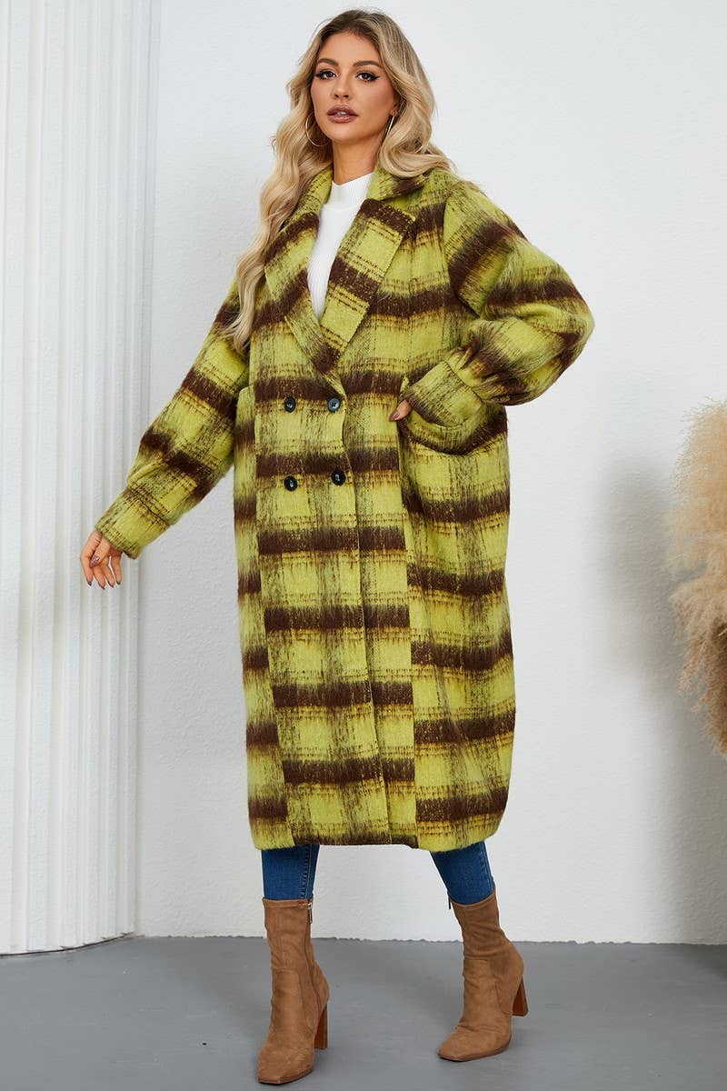 CWOCO0944_DOUBLE-BREASTED PLAID COAT WITH LARGE LAPEL