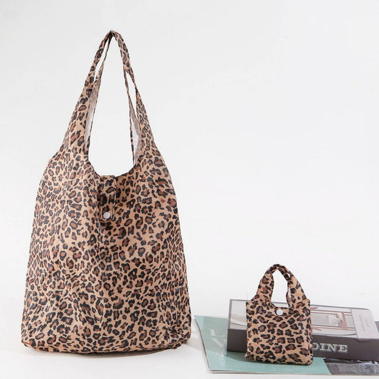 PORTABLE FOLDABLE ECO-FRIENDLY SHOPPING BAG_CWAB3473