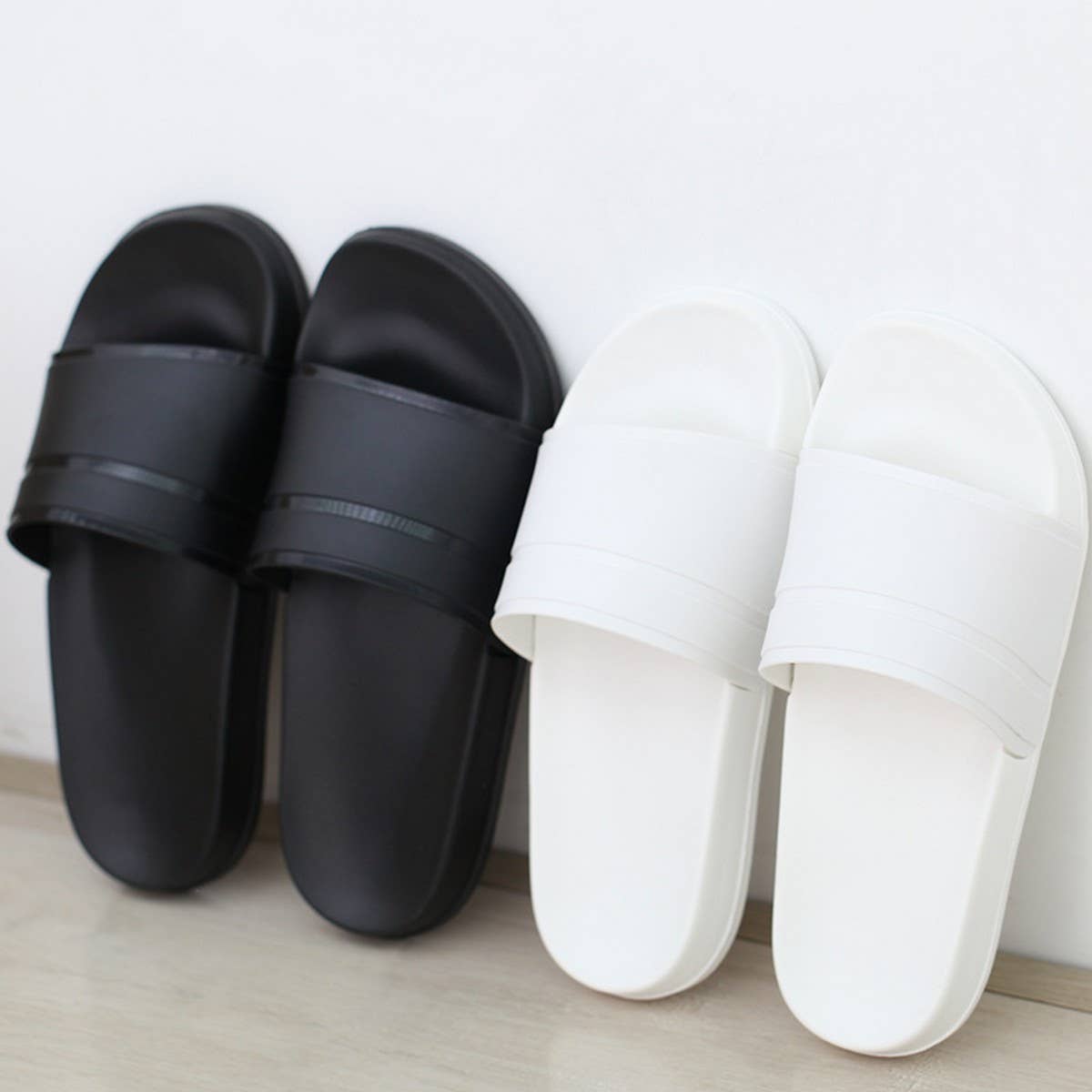 HOUSEHOLD SOLID COLOR MINIMALIST SANDALS