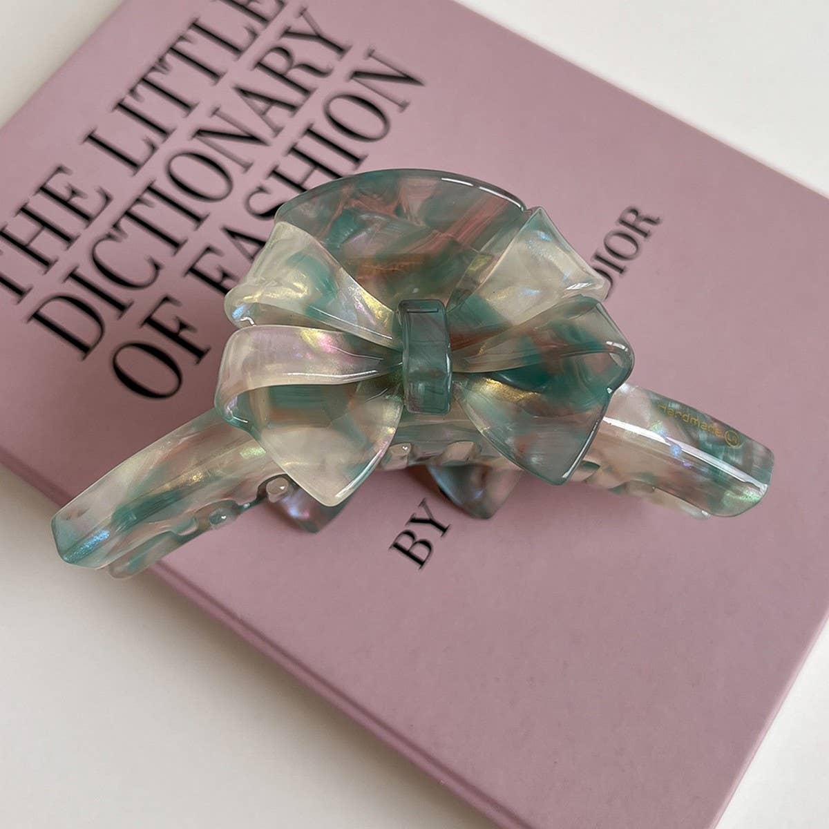 Cute Bow Acetate Claw Clip ? Double-Sided Desig