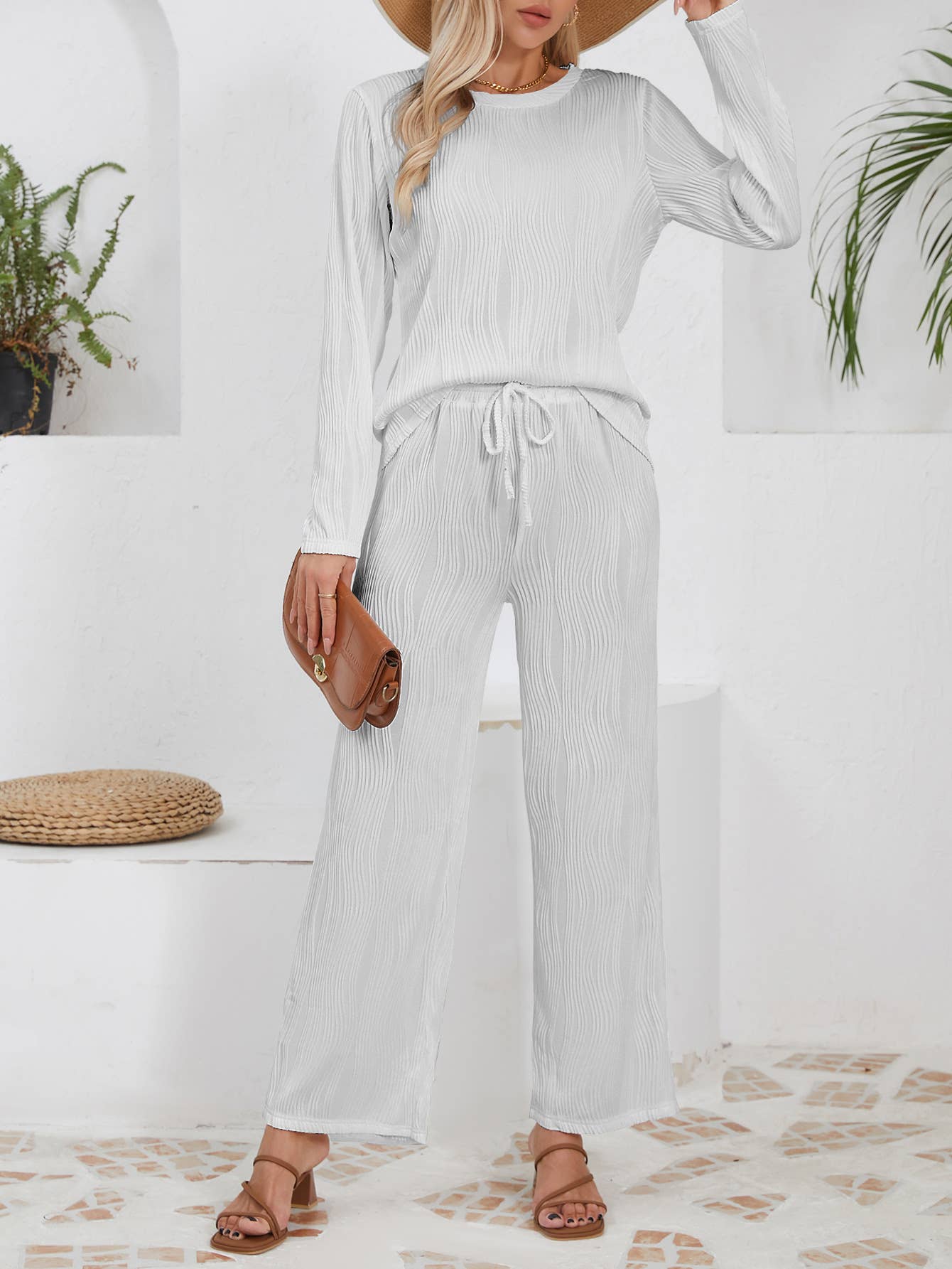 Solid-color knitted jacquard long loose suit