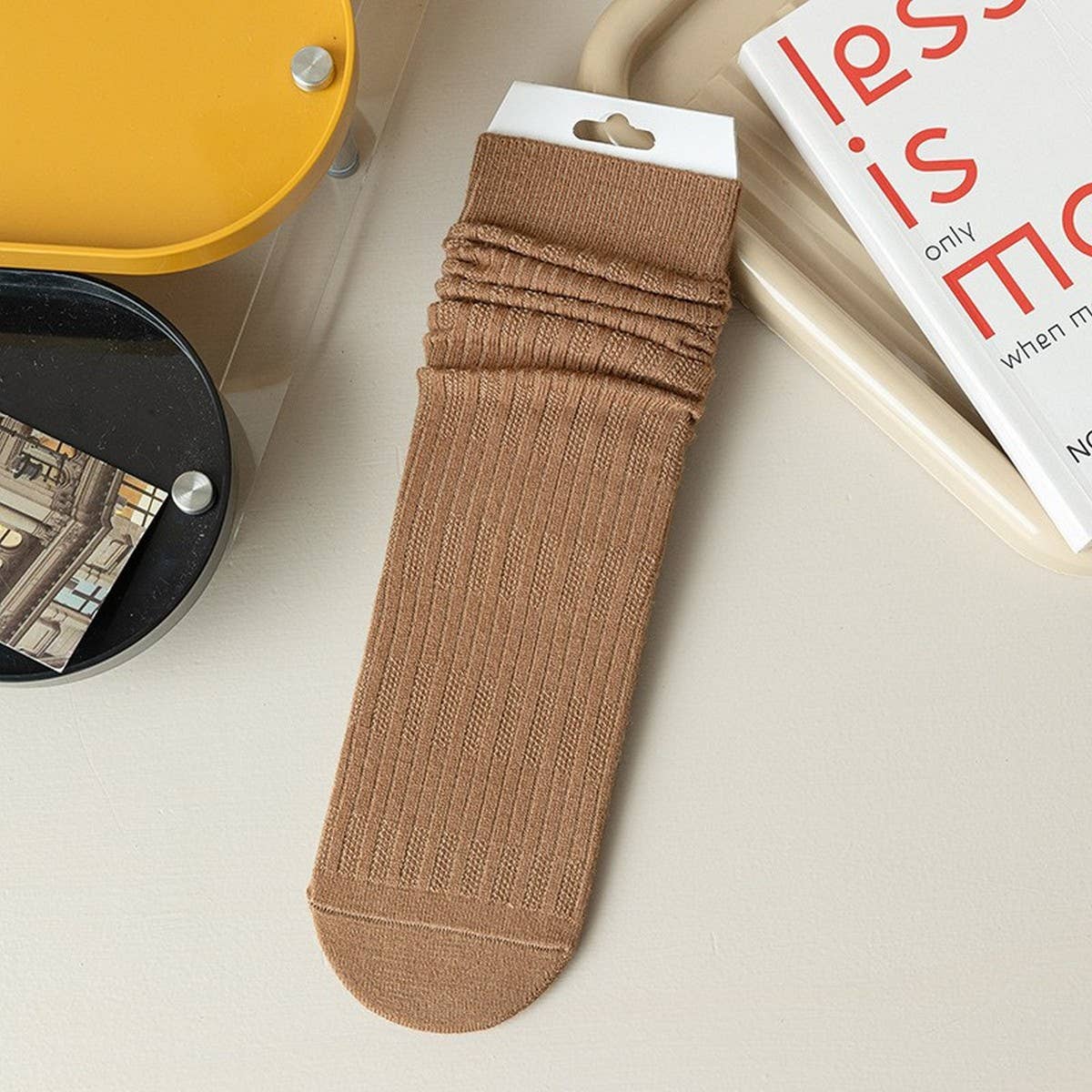 SOLID COLOR RETRO WARM MID-CALF SOCKS_CWMS1053