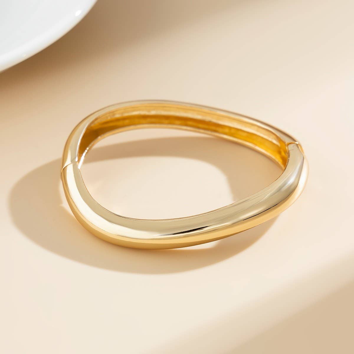 NEW DESIGN FASHION TREND METAL SMOOTH BRACELET