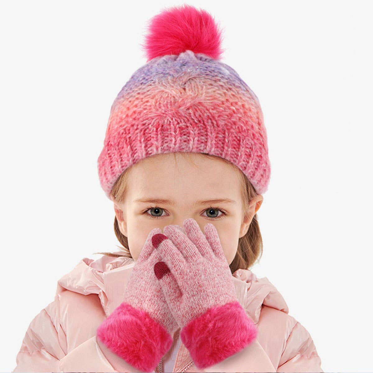 CHILDREN'S FUR BALL HAT AND GLOVES TWO-PIECE SET
