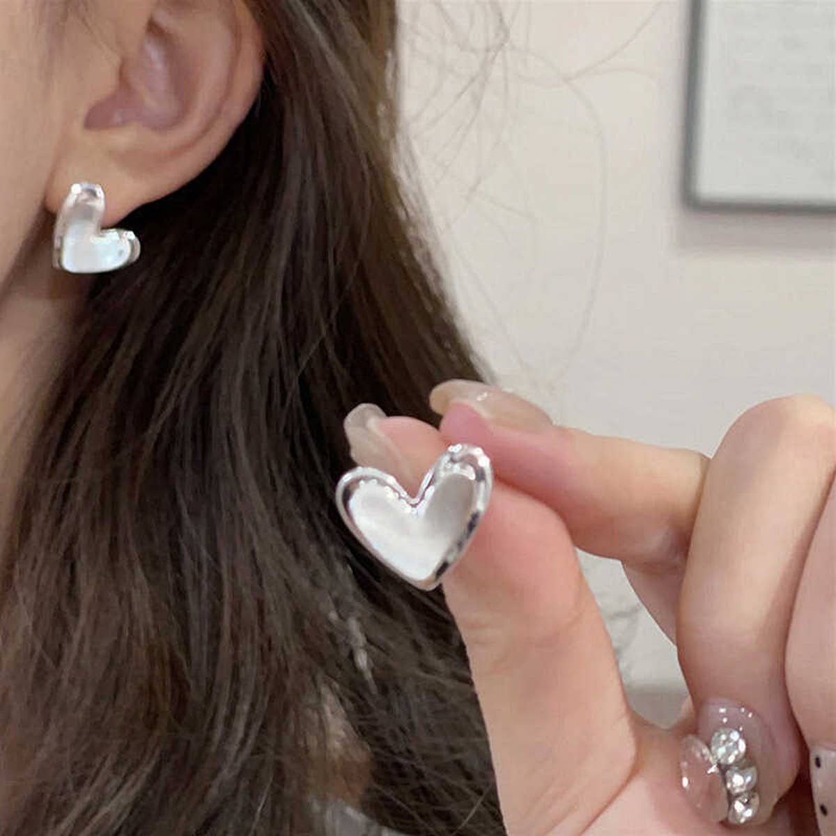 VALENTINE'S DAY DESIGN BRUSHED HEART EARRINGS