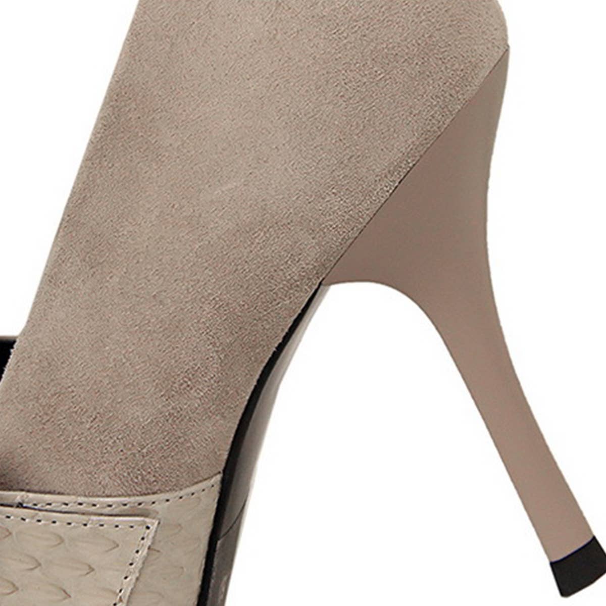 WOMEN DEEP HIGH HEELS WITH BELT BUCKLE