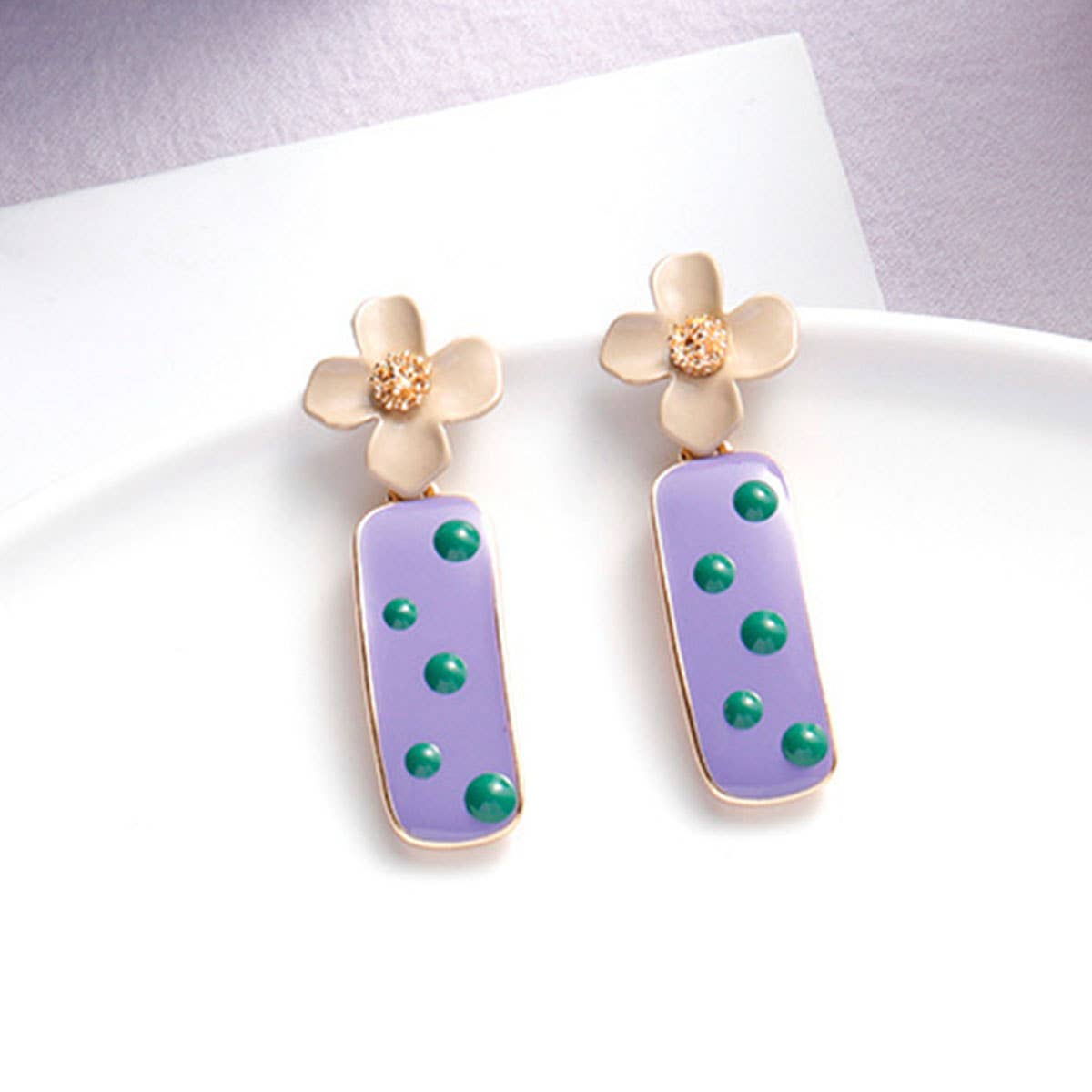 Purple simple and fresh floral stud earrings