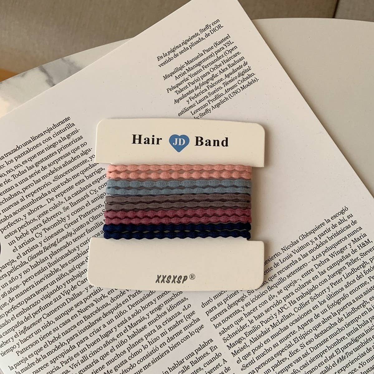 10-PACK OF SIMPLE AND VERSATILE HAIR SCRUNCHIES_CWAHA2732