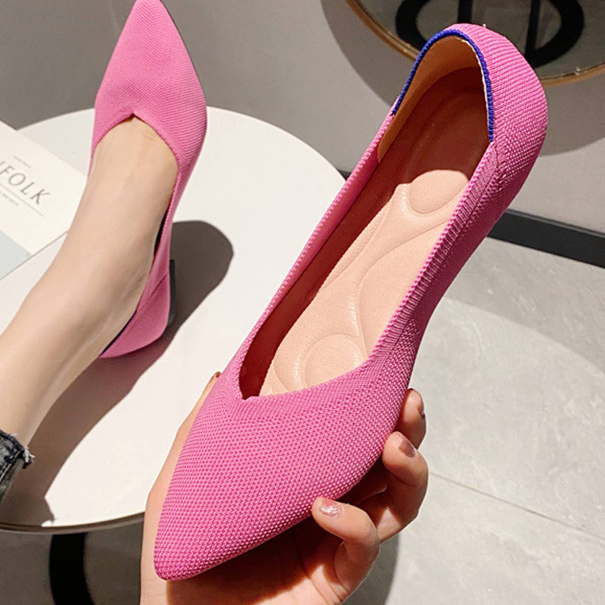 COMFORTABLE POINTED FLAT SHOES FOR WOMEN