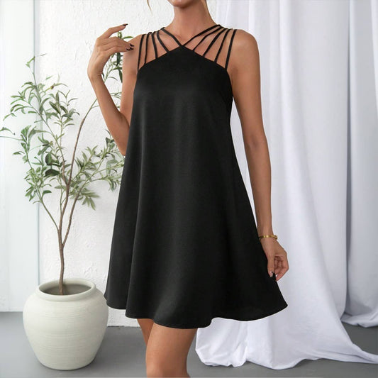 Sleeveless, loose and stylish short dress