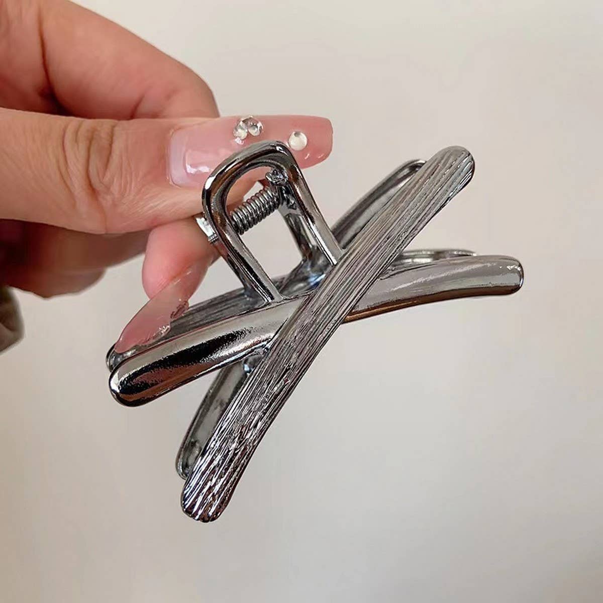 HIGH-END AND ELEGANT CROSS GRIPPER_CWAHA1279