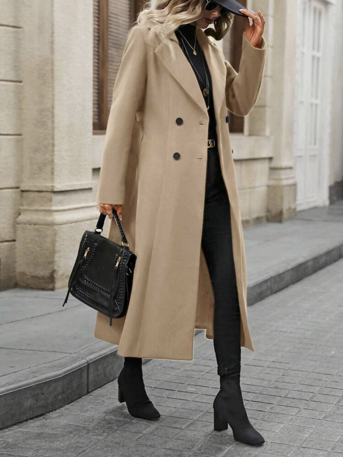 Lapel tie double-breasted and long coat