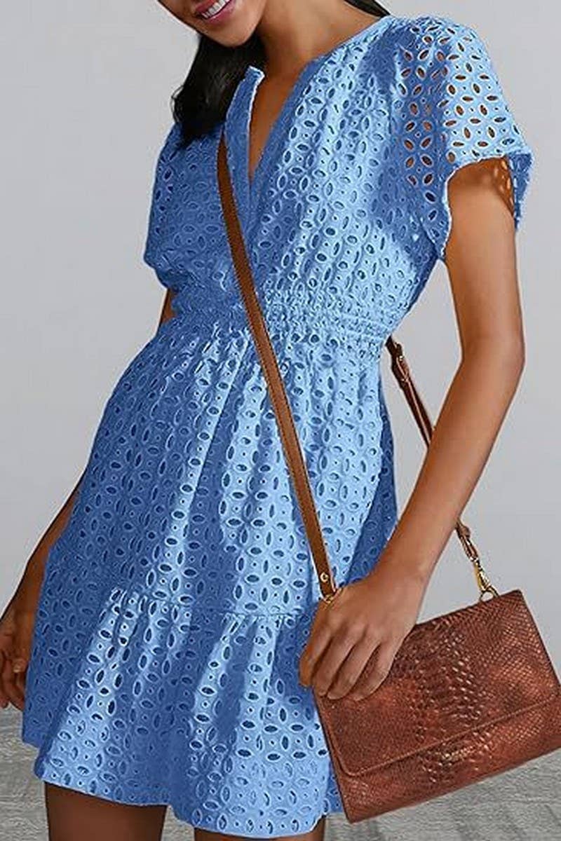 CWDSD8516_V-NECK A-LINE LACE HOLLOW SHORT SLEEVE MINI DRESS