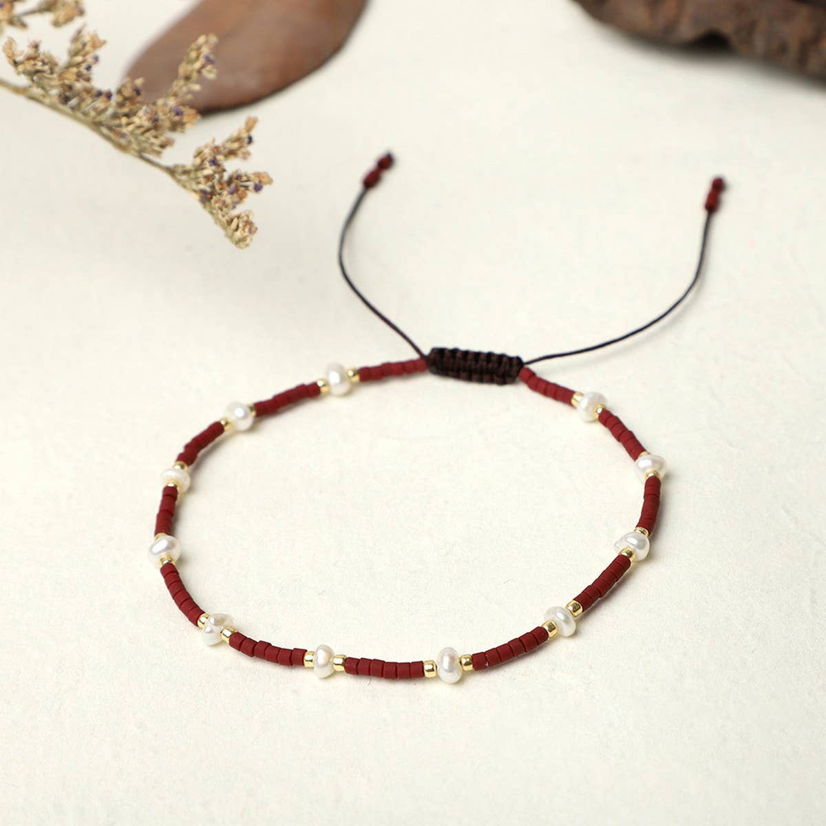 CWAJE4557_HAND-WOVEN FRESHWATER PEARL BRACELET