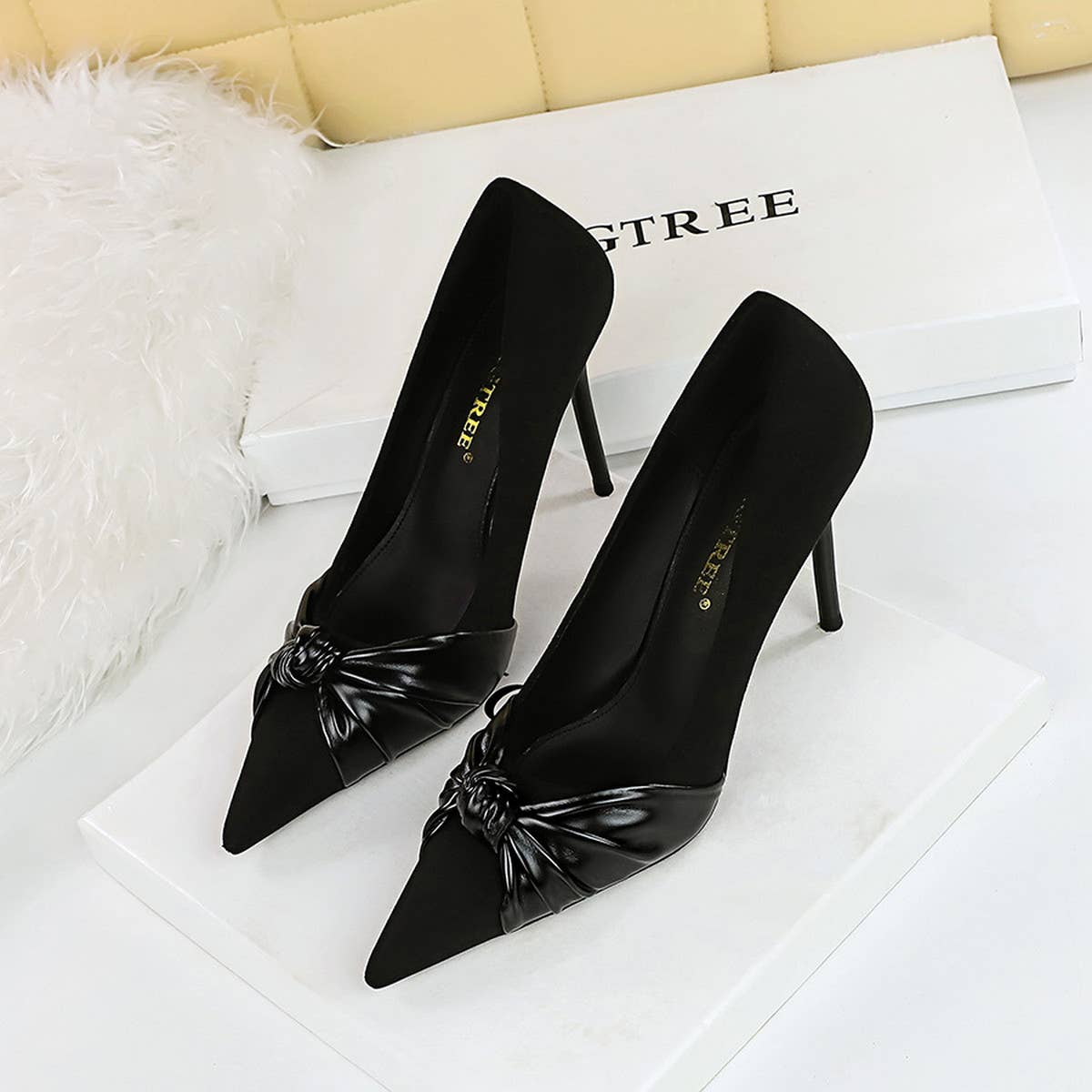 FASHIONABLE SHALLOW BOW HIGH HEELS