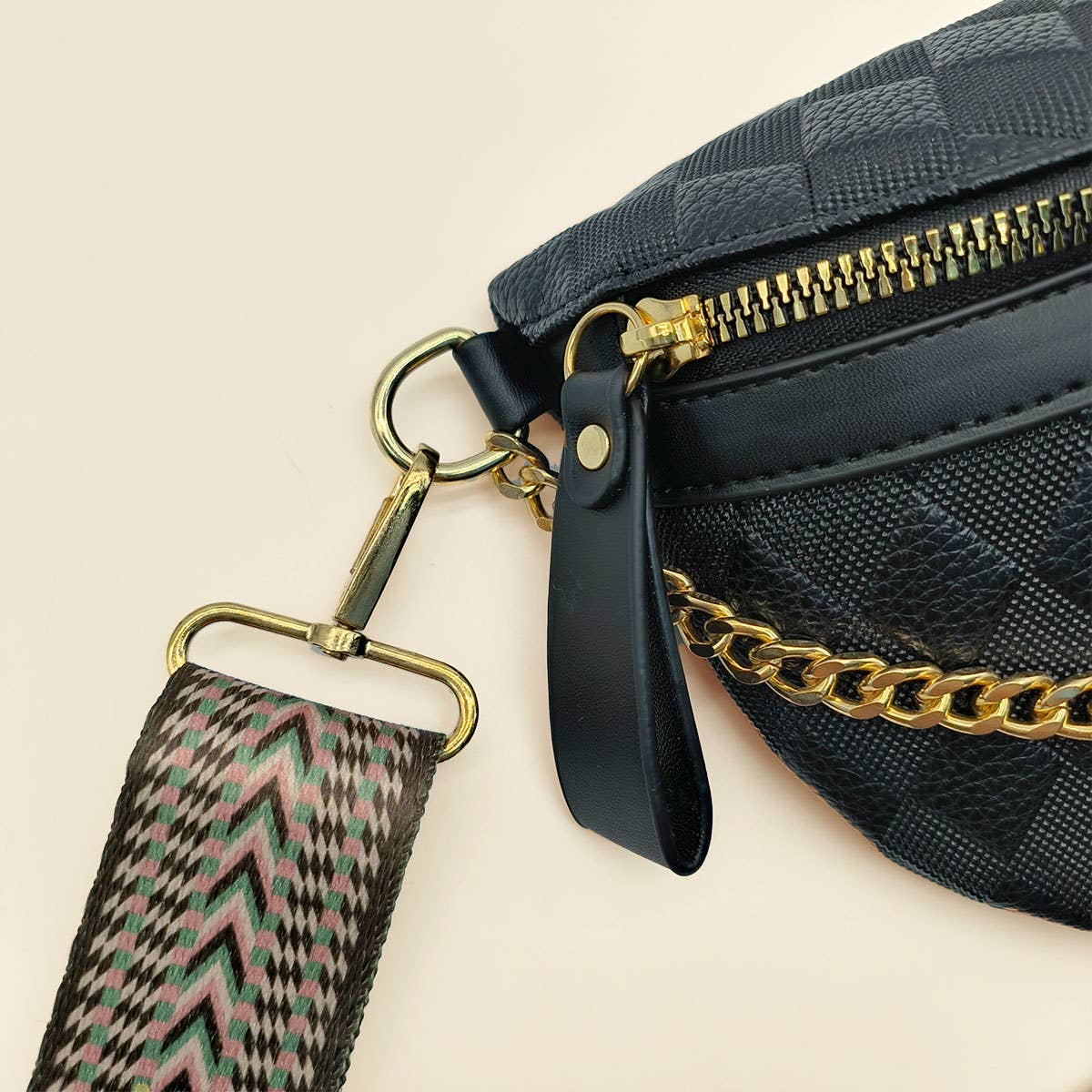 Checkered Chain Strap PU Crossbody Chest Bag_CWAB0911