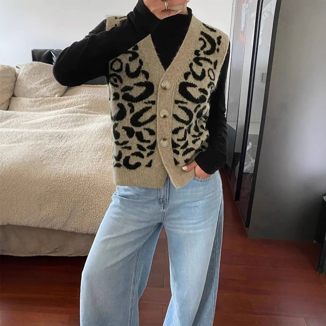 Leopard print V-neck single-breasted knit vest