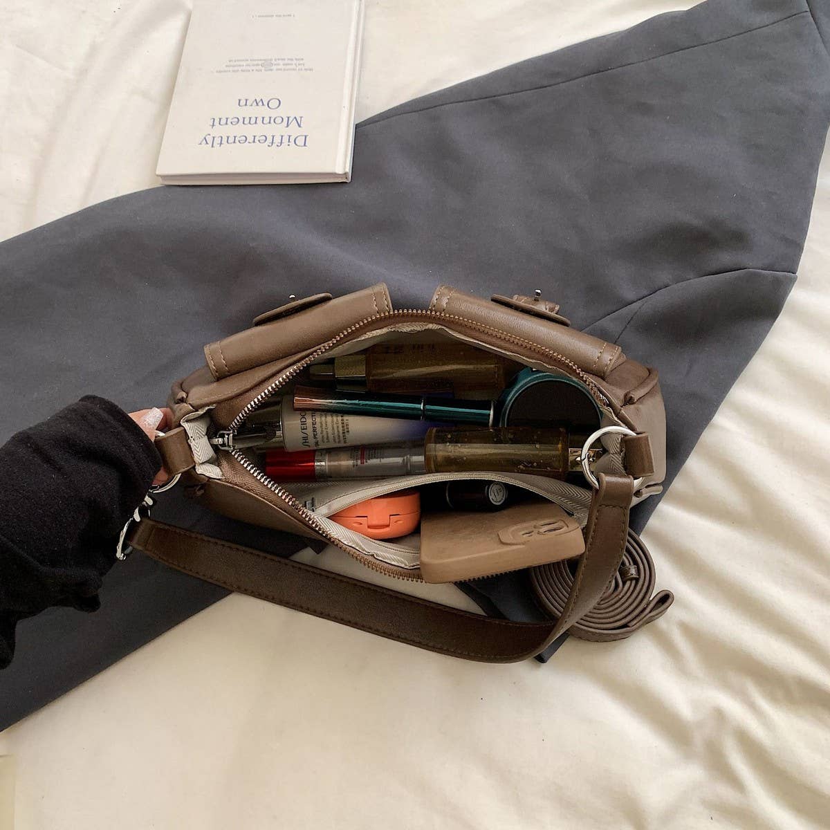 2024 NEW HIGH-END HANDBAG SHOULDER BAG_CWAB3289