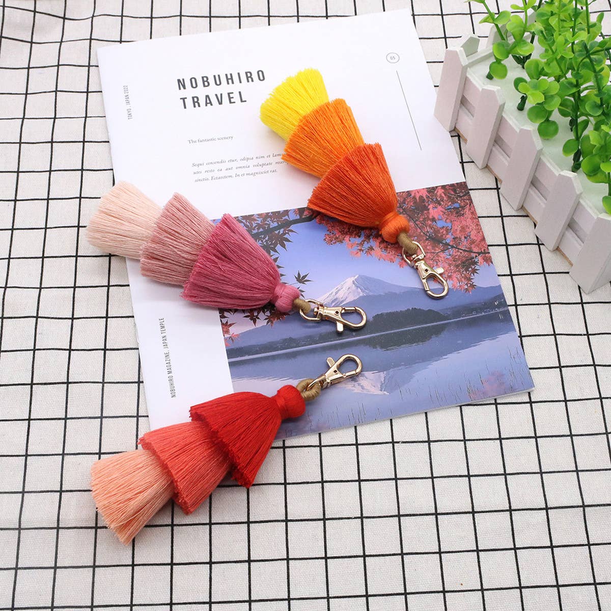 HANDMADE COTTON ROPE TASSEL KEYCHAIN