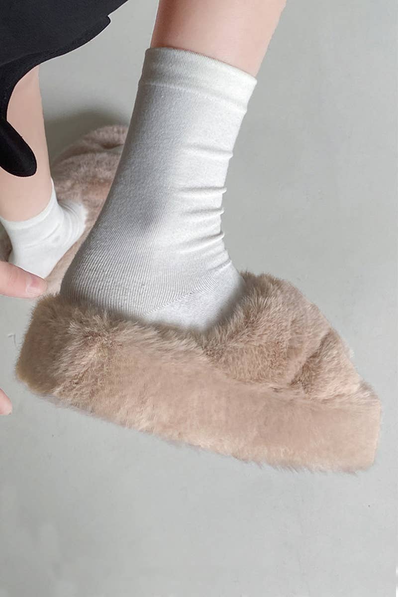 CROSS STRAP FLUFFY BEDROOM SLIPPERS