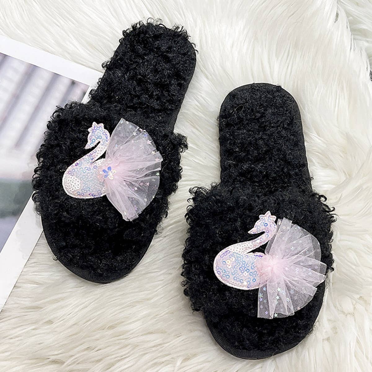 HOMEN LEISURE ROLL PLUSH OPEN-TOED SLIPPERS