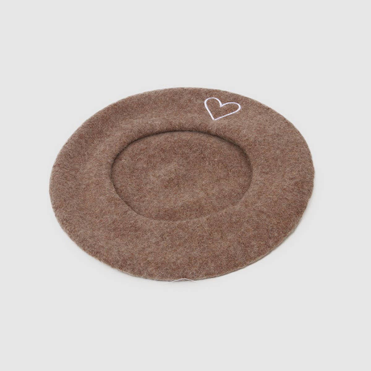 HEART EMBROIDERED FASHION COMMUTER BERET_CWAH1944