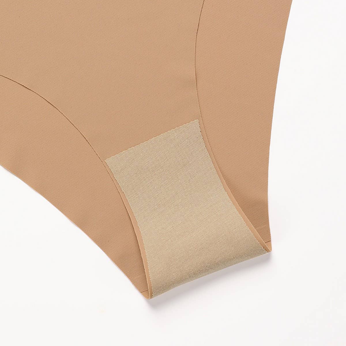 SEAMLESS ICE SILK BREATHABLE TRIANGULAR UNDERWEAR