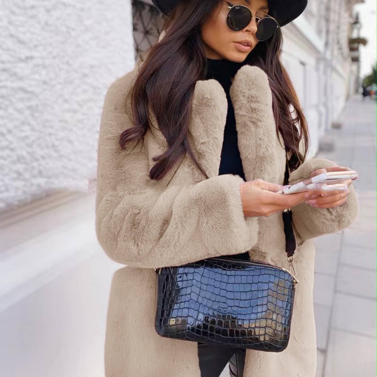 Elegant Faux Fur Coat for Women ? Plus Size Warm