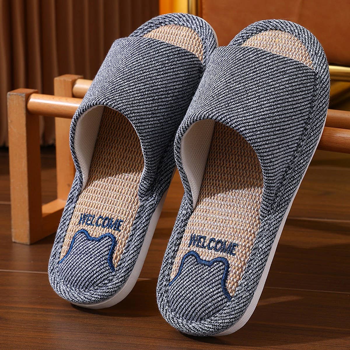 CUTE CARTOON BEAR LINEN SLIPPERS