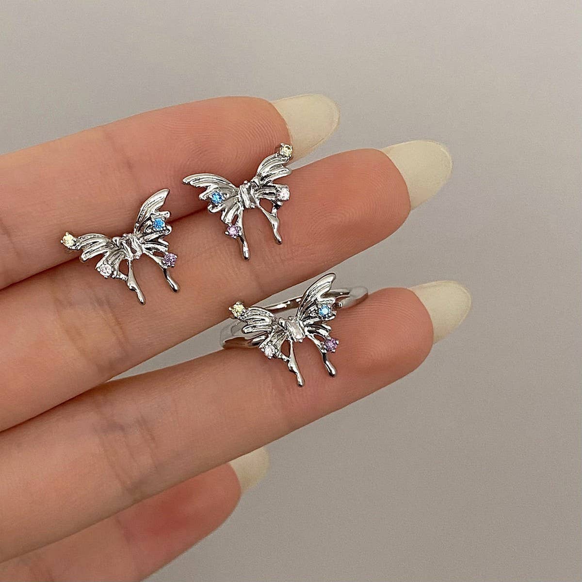 SWEET AND COOL BOW HIGH-END EARRINGS FOR WOMEN