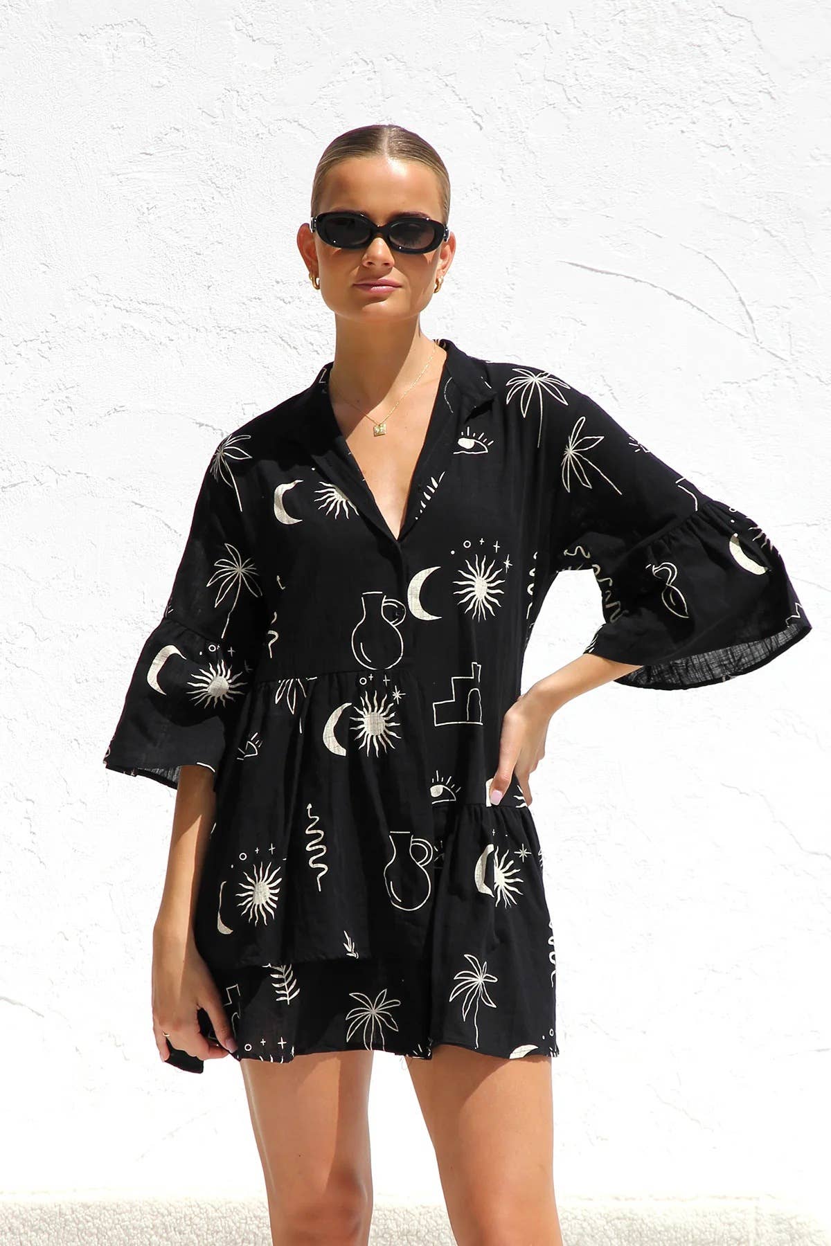 Simple flared sleeve national style loose dress