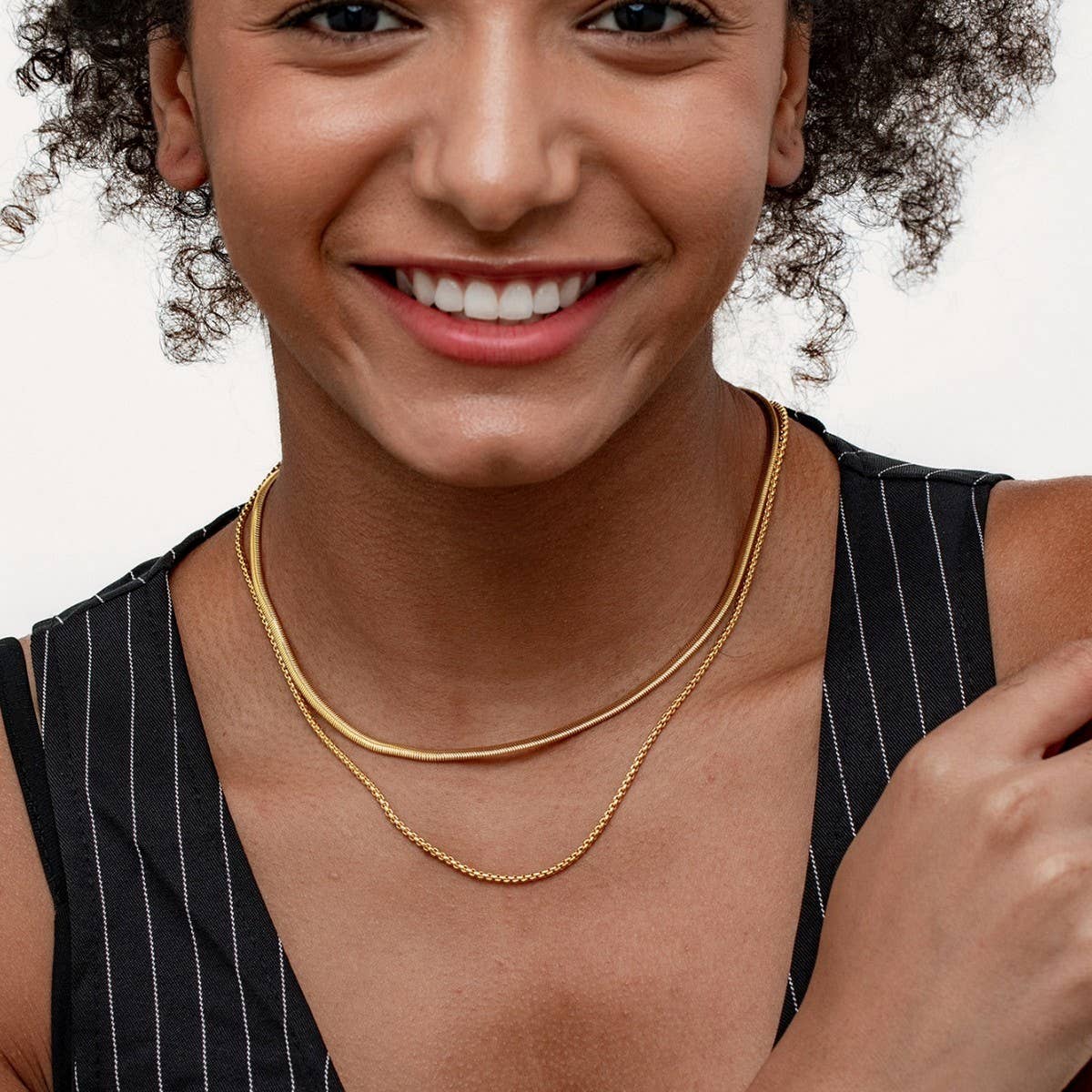 DOUBLE-LAYER BLADE SNAKE CHAIN STEEL BEAD NECKLACE