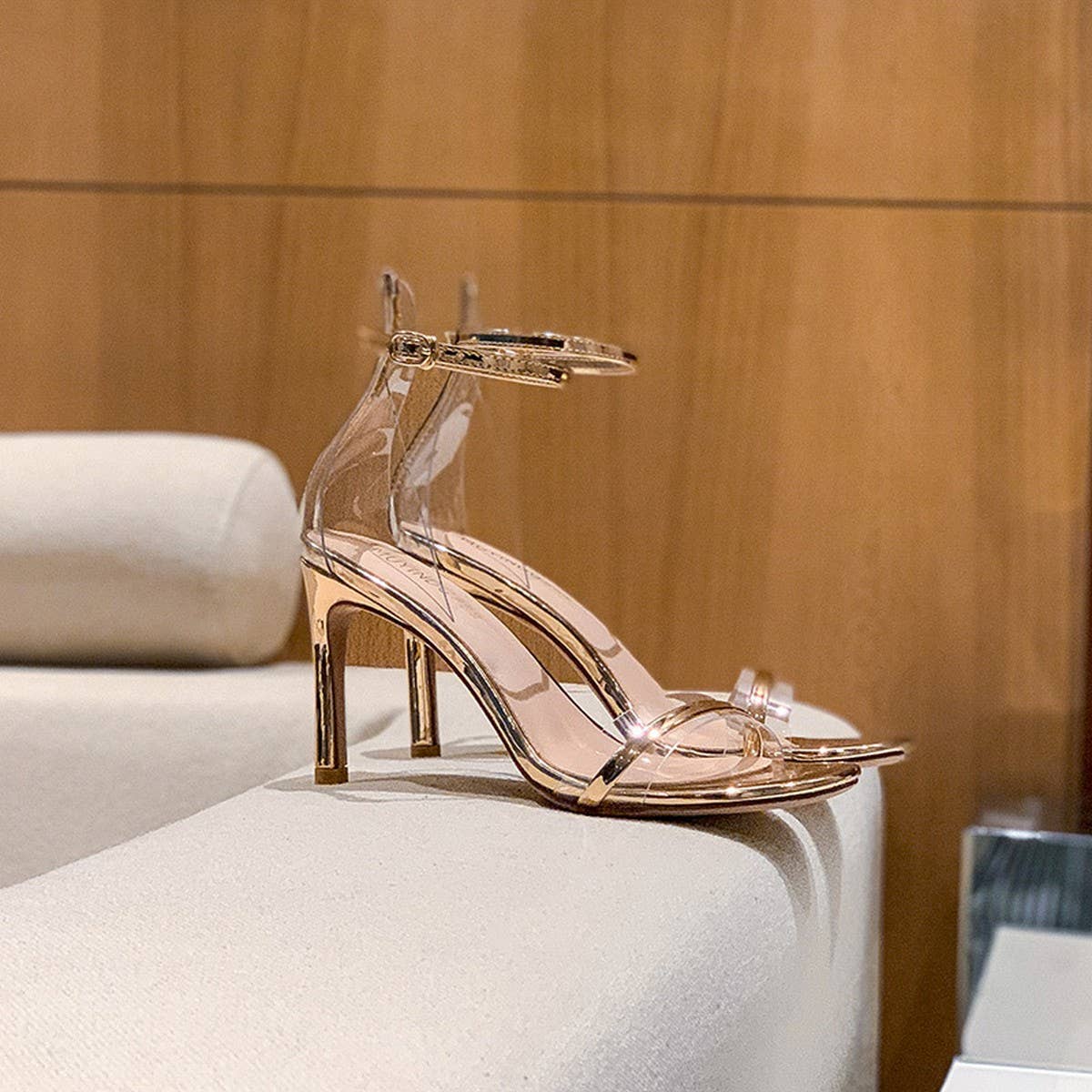 TRANSPARENT BUCKLE SANDALS HEELS