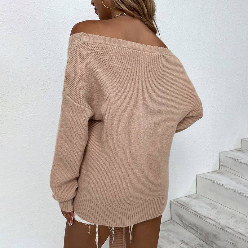 SOLID COLOR LINE NECK LACE-UP SWEATER