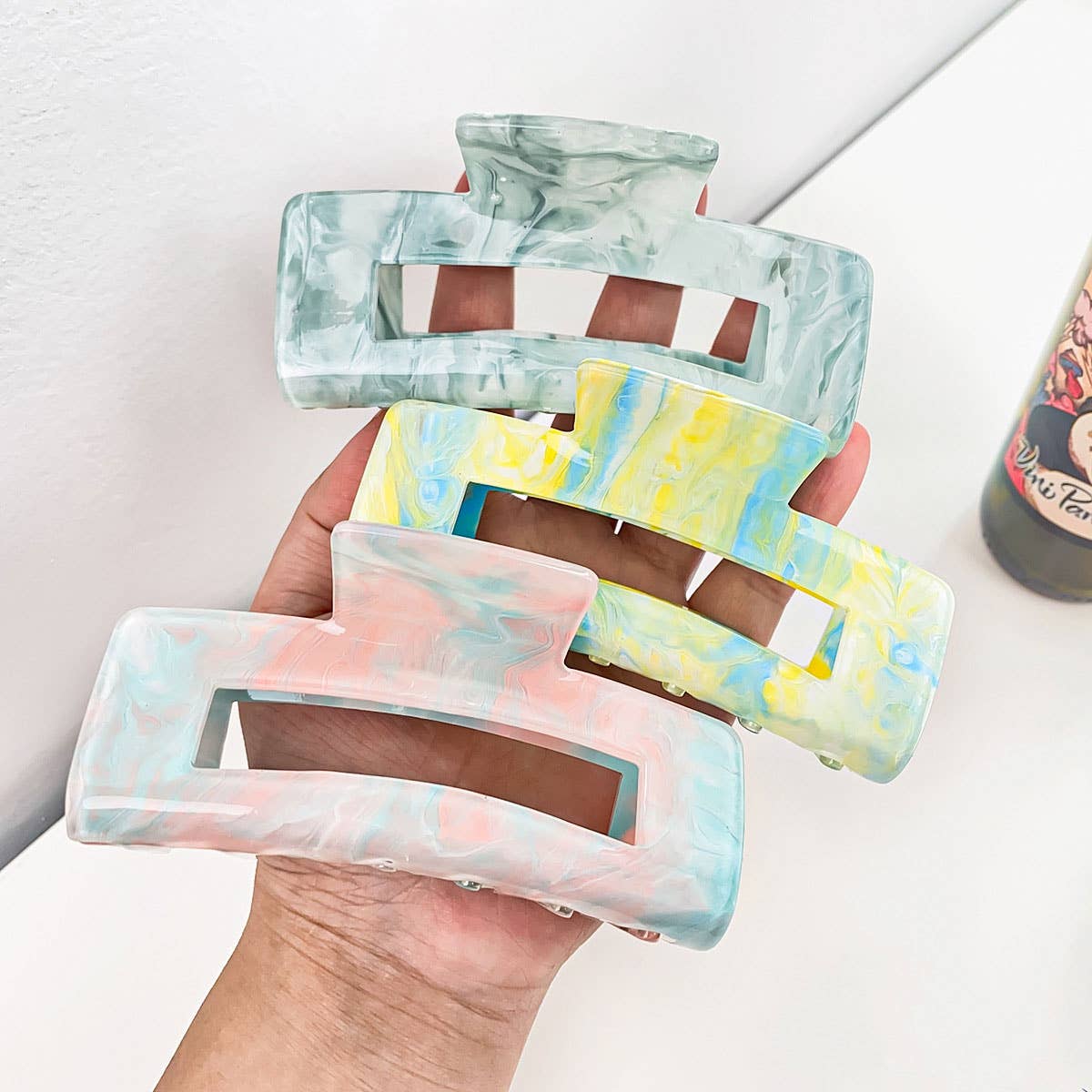 Acrylic Ink Hair Claw - Large Hollow Shark Clip_CWAHA0393