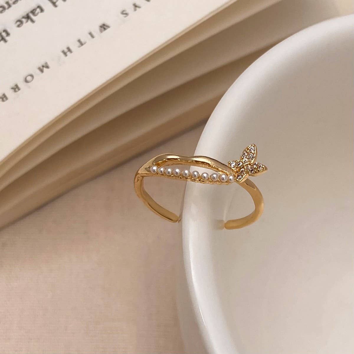 TEMPERAMENT SWEET PEARL OPEN RING FOR WOMEN