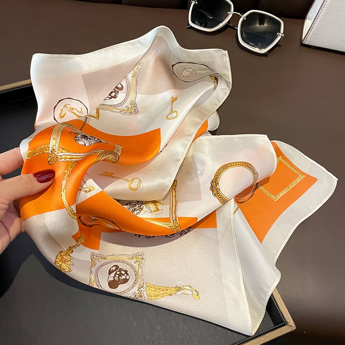 Elegant Spring/Fall Neck Wrap for Women