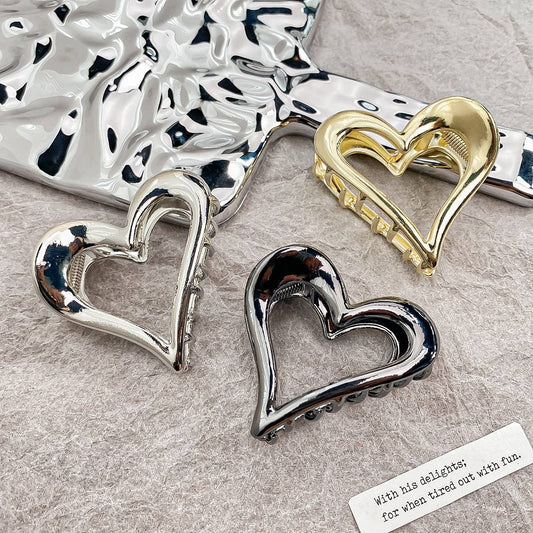 BRIGHT SURFACE HEART-SHAPED METAL MINI HAIRPIN_CWAHA0726