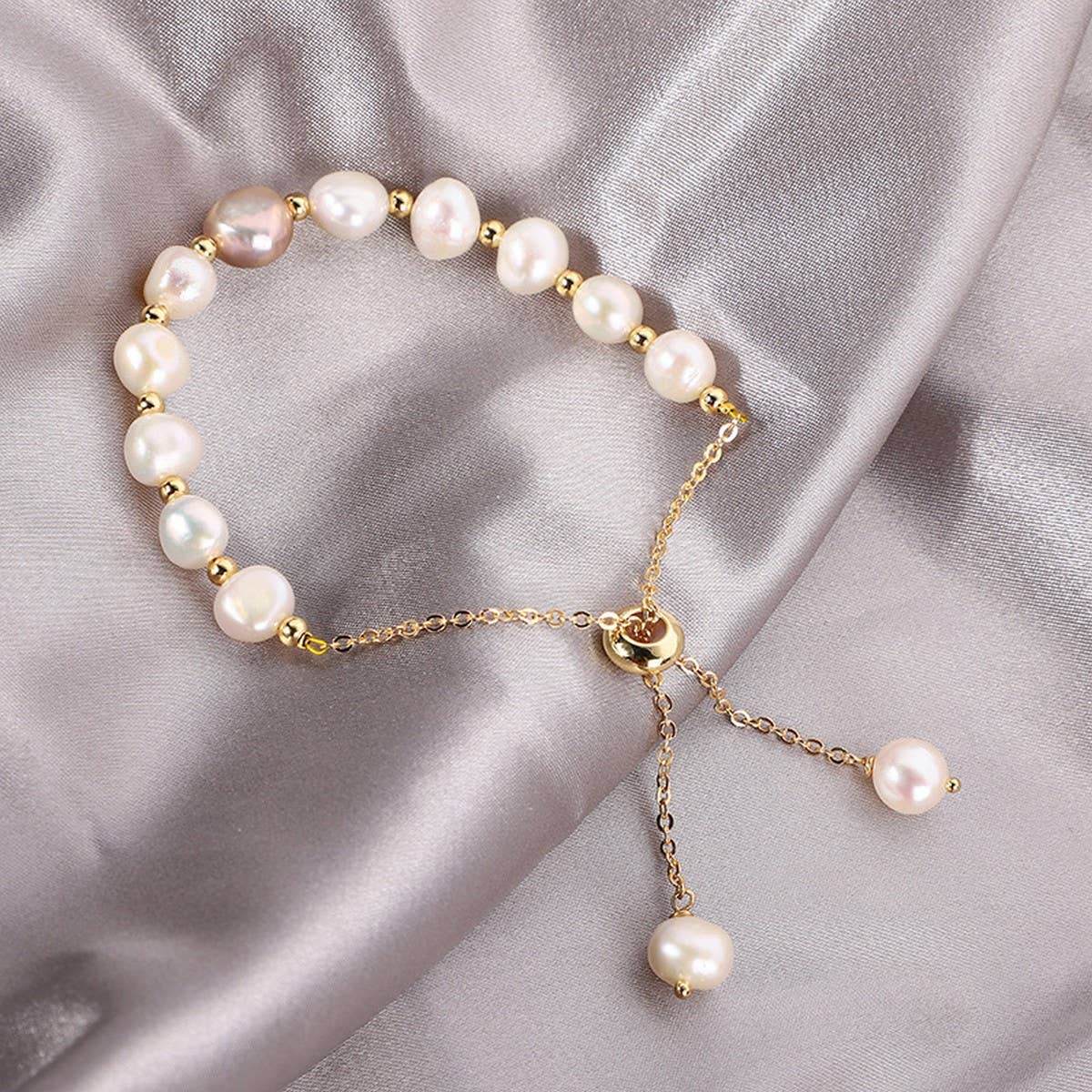 SIMPLE BAROQUE PEARL BRACELET