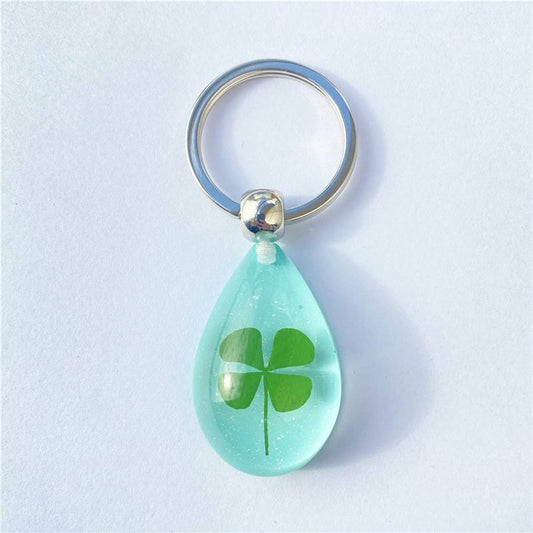 CREATIVE NEW FOUR-LEAF CLOVER LUMINOUS KEYCHAIN