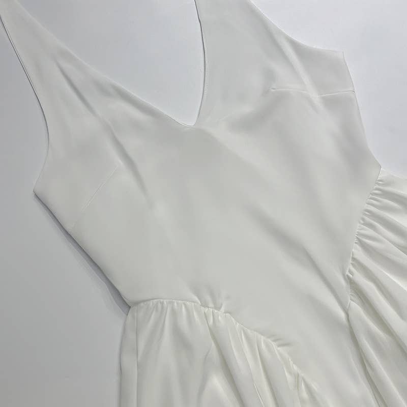 V-neck sexy halter pleated cinched-waist dress