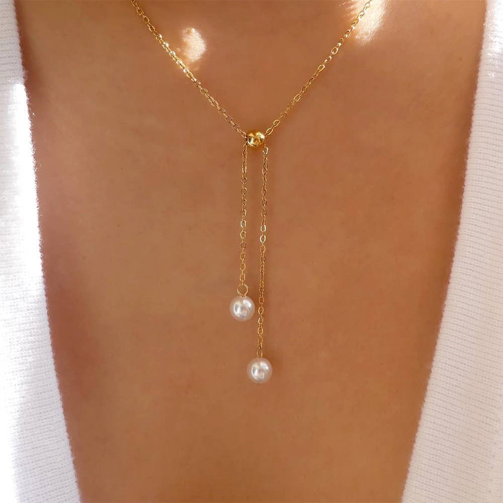 Fashionable simple electroplated pearl necklace