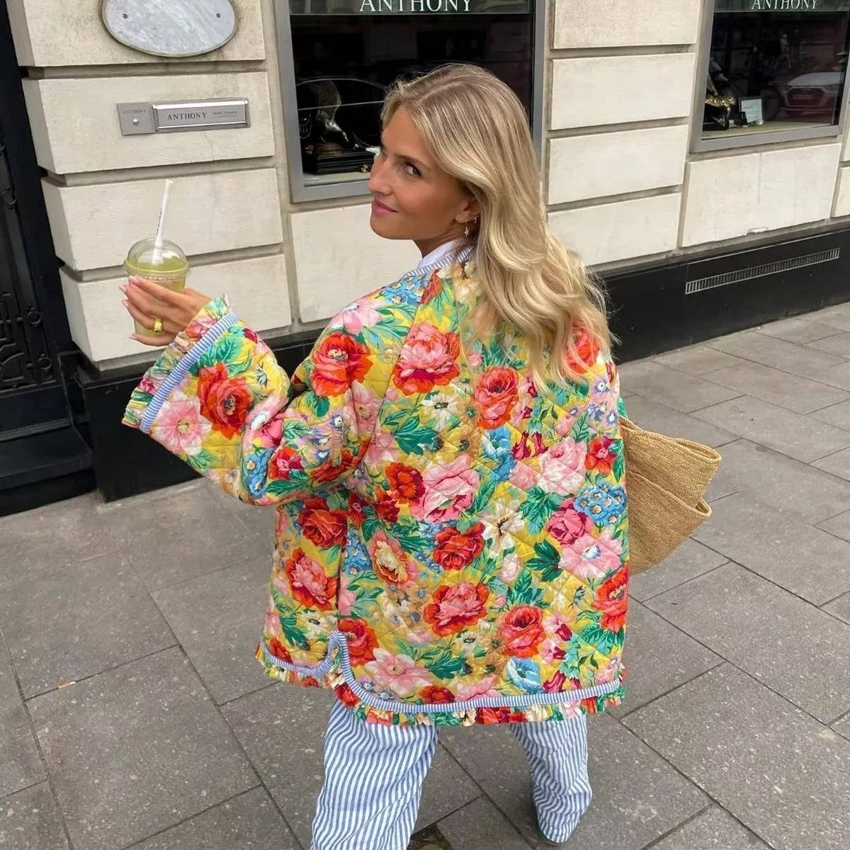 FLORAL PRINT CREW NECK PUFF SLEEVE QUILTED JACKETS