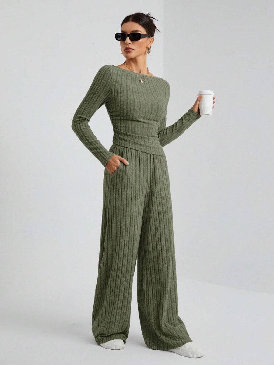 Solid-color high-neck knitted long-sleeved suit