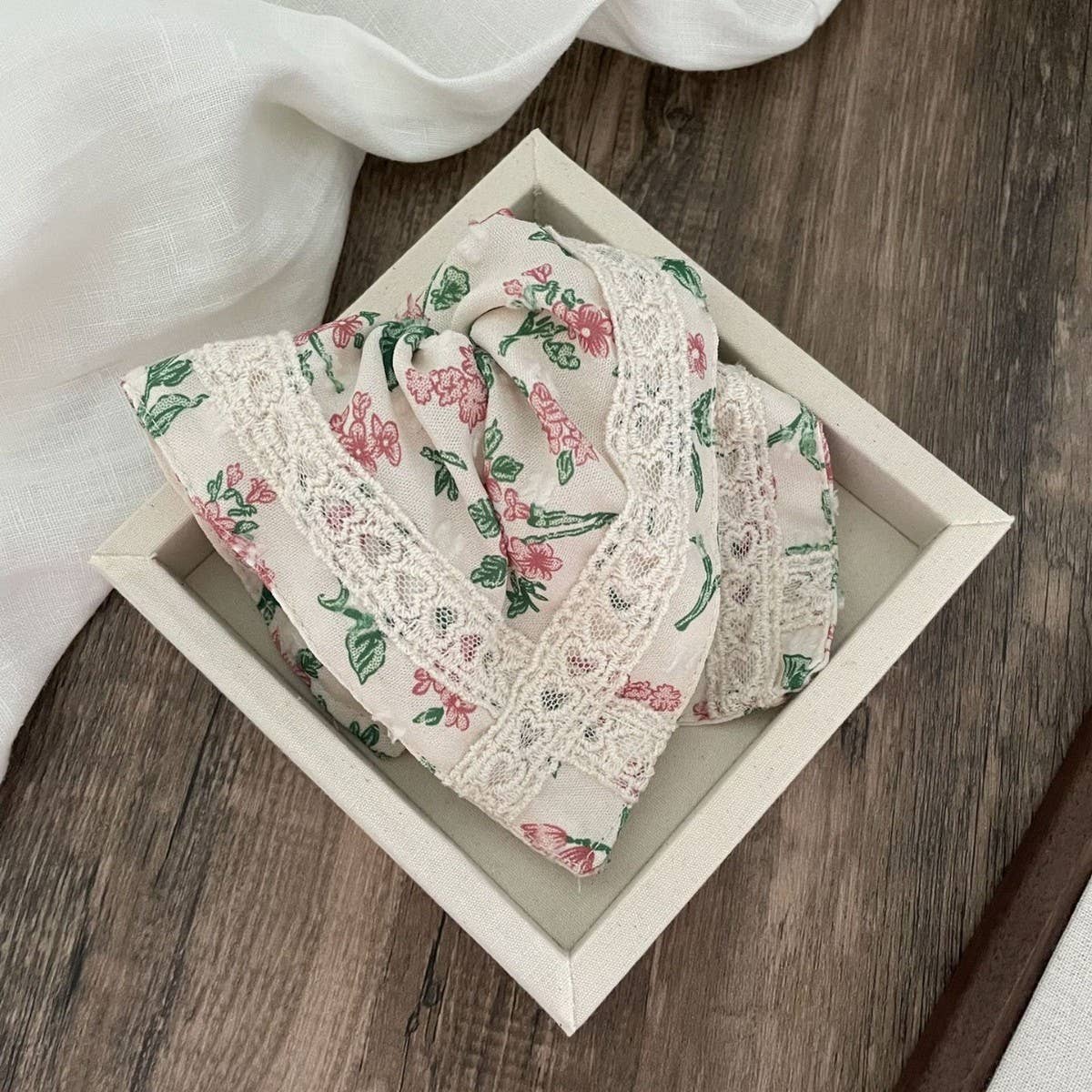 RETRO PASTORAL STYLE SMALL FLORAL LACE HAIRBAND_CWAHA3706