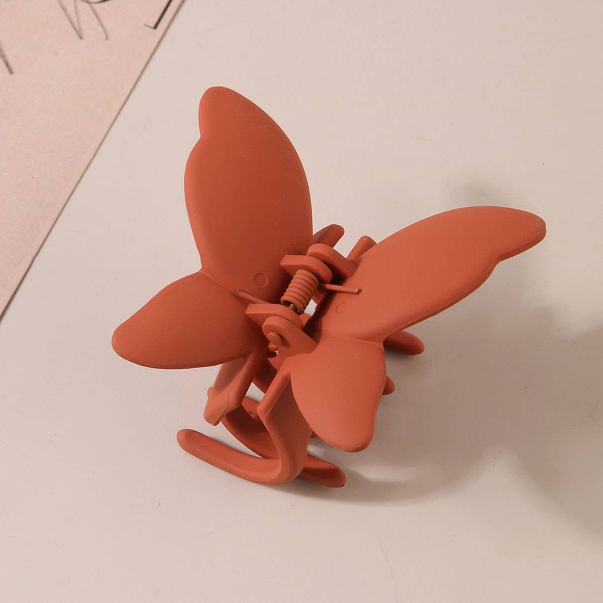 Matte Butterfly Hair Claw Clip ? Strong & Stylish_CWAHA0087