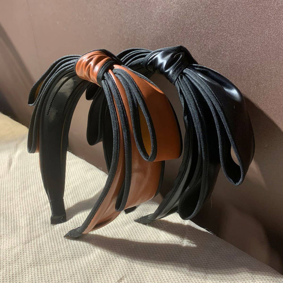 RETRO AND ELEGANT BOW HEADBAND_CWAHA2580