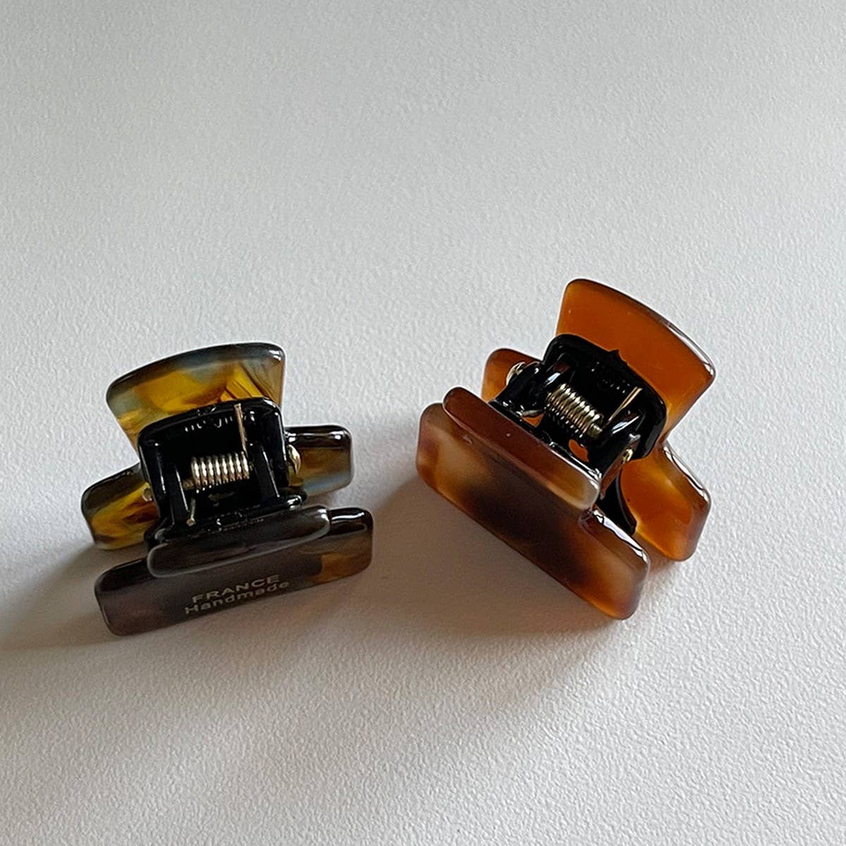 Minimalist Gold-Tone Mini Tortoise Hair Claw