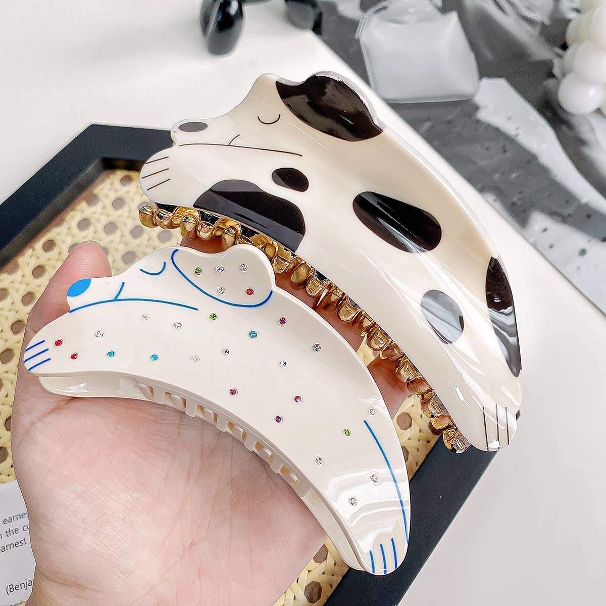 Versatile and cute little dog spotted hair clip